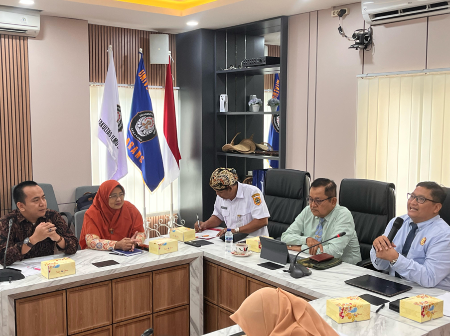 FAKULTAS ILMU BUDAYA  UNDIP DIPERCAYA  GUBERNUR MENGAWAL TEMBANG ILIR ILIR  SEBAGAI WARISAN BUDAYA TAK BENDA NASIONAL DAN UNESCO