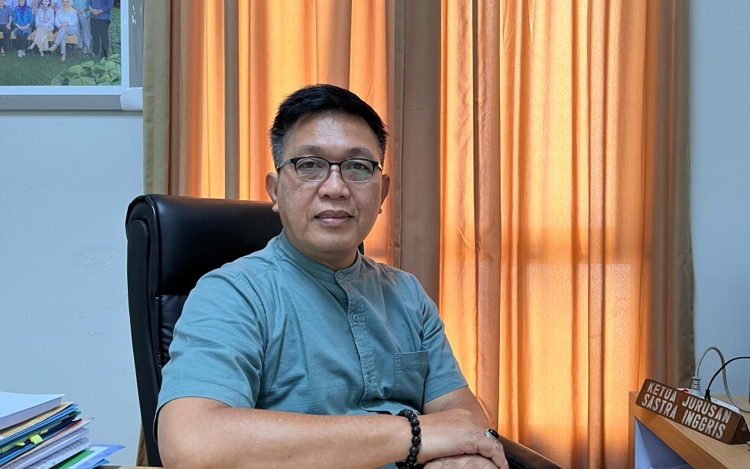 Dr. Drs. Oktiva Herry Candra, M.Hum. Kaprodi Sastra Inggris FIB Undip