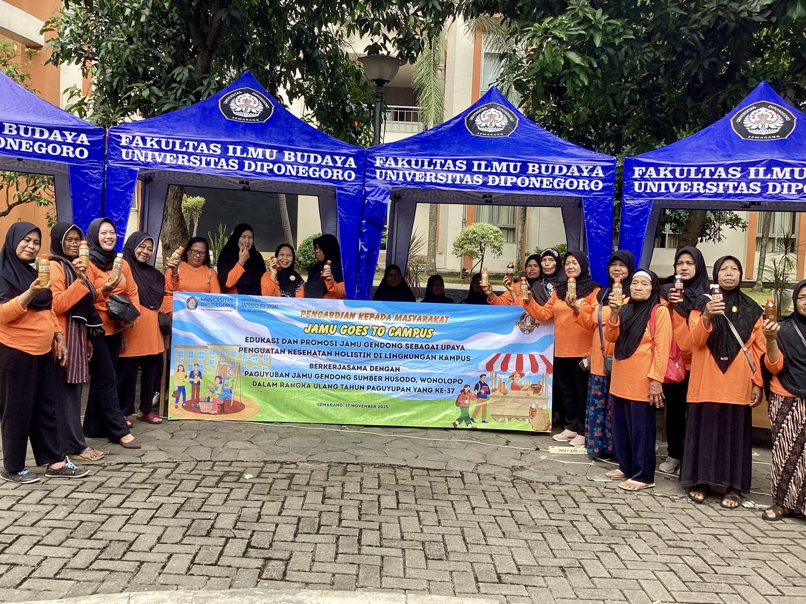 Jamu Goes to Campus di FIB Undip.