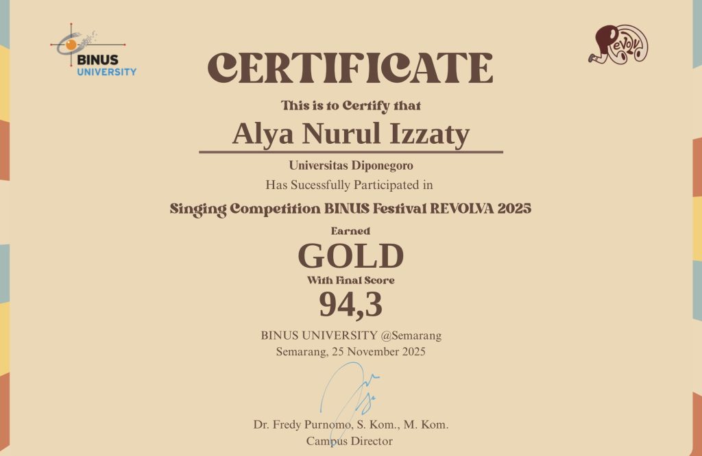 Alya Nurul Izzaty Juara 1 Singing Competition BINUS Festival REVOLVA 2025 (Foto: Humas FIB Undip)